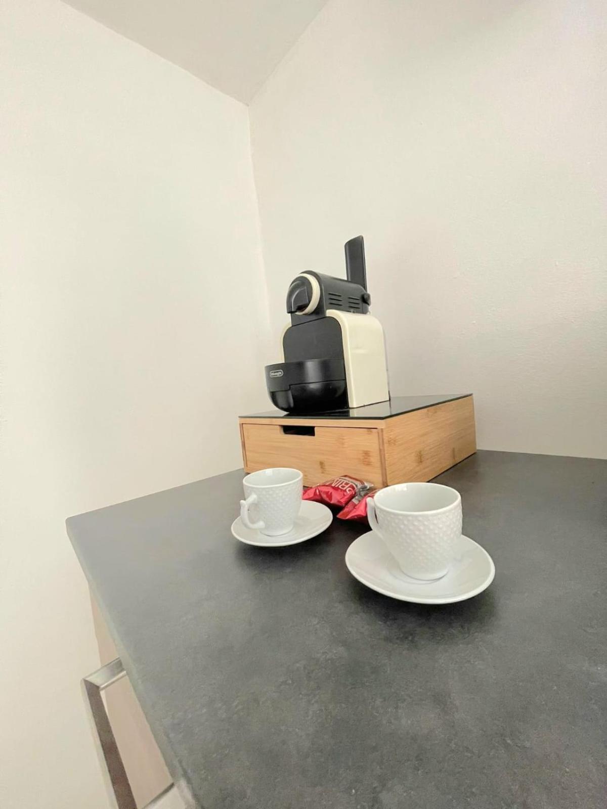 May'S Apartment Катания Екстериор снимка