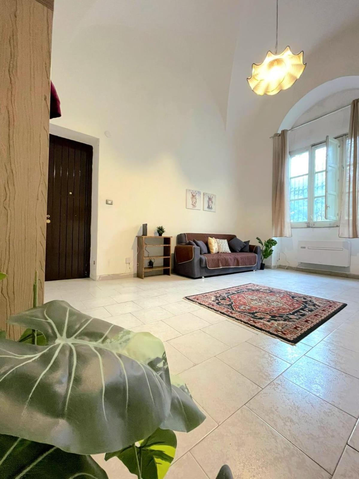 May'S Apartment Катания Екстериор снимка